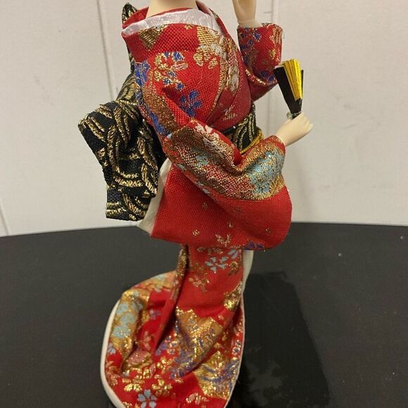 Vintage Antique 1940s Japanese Geisha Doll in Red & Gold Kimono 9” Cloth… - Picture 6 of 12